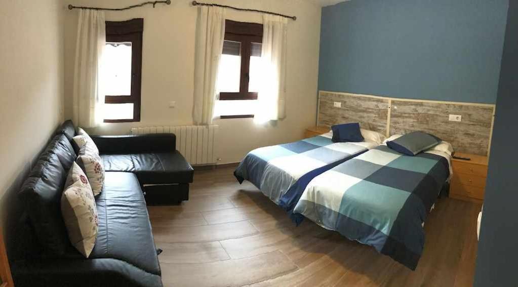 טולדו Casa Rural El Batan Casa Rural 37 Personas מראה חיצוני תמונה
